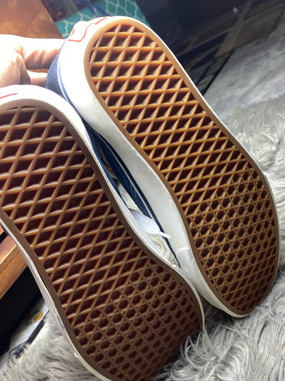 Vans Low Top (42)