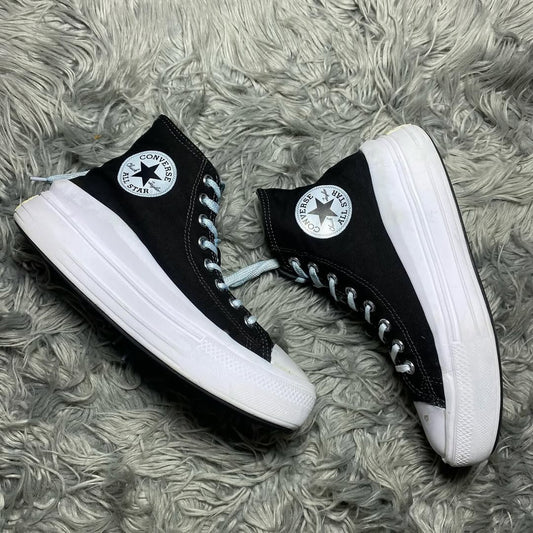 Converse High Top (39.5)
