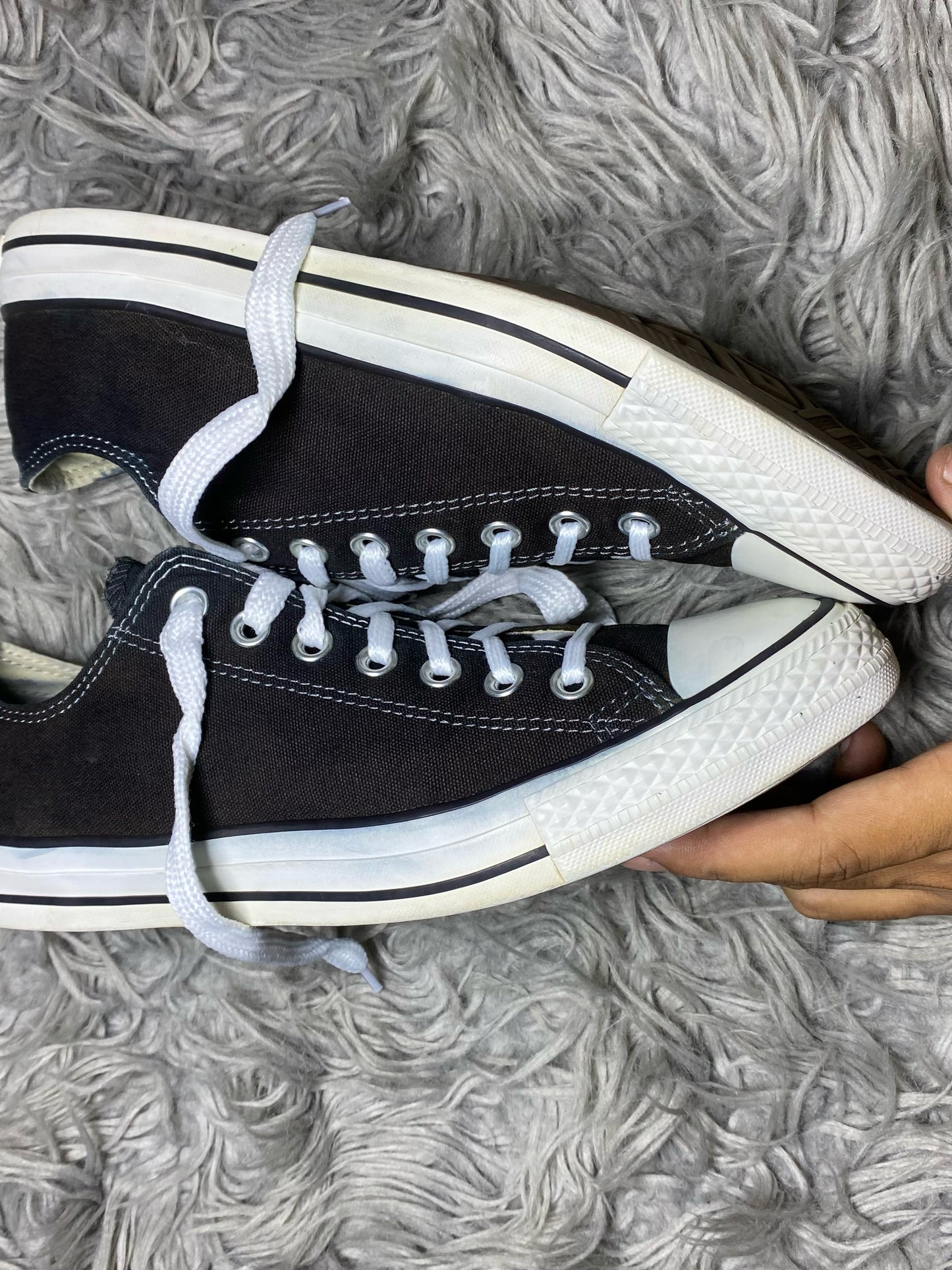 Converse Low Top (42.5)