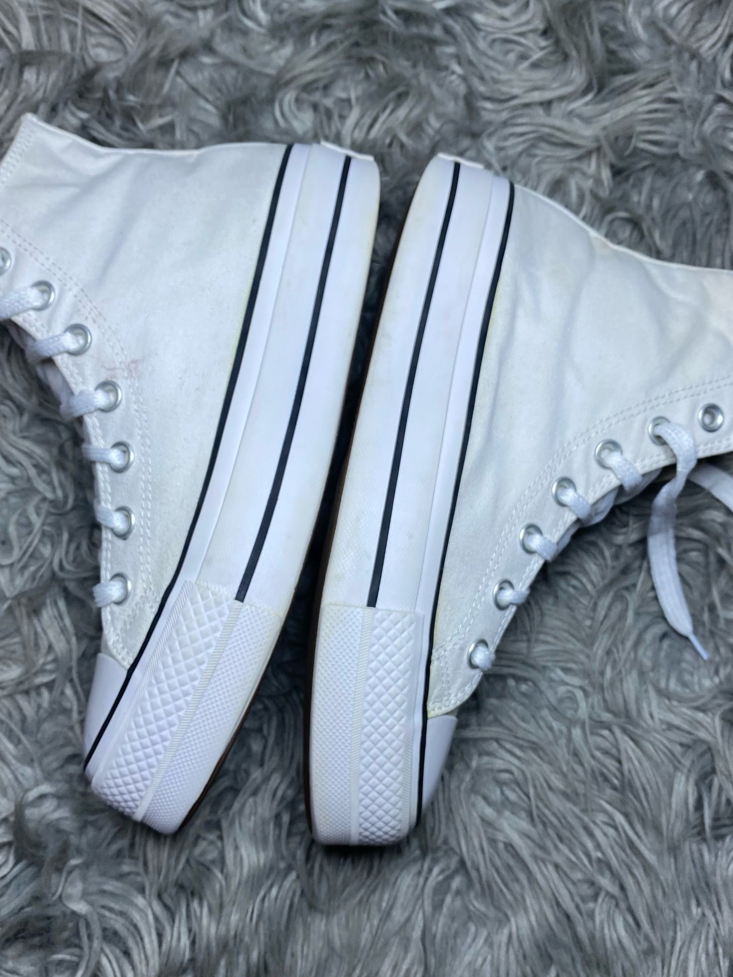 Converse High Top (39)
