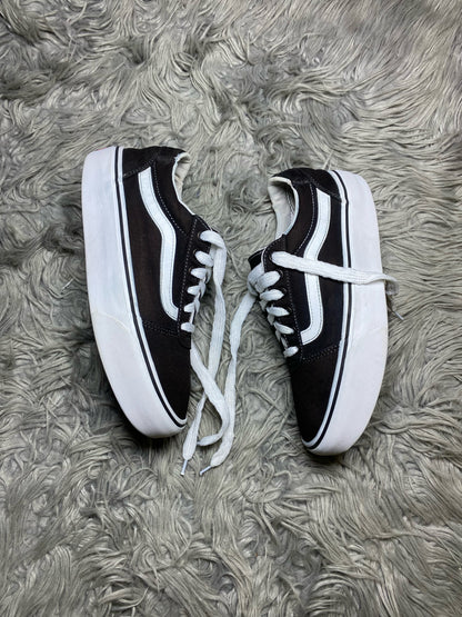 Vans Low Top (40)