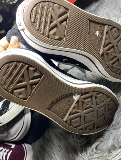 Converse High Top (37.5)