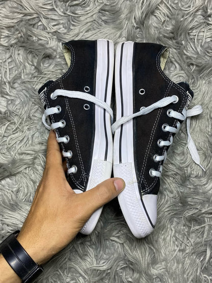 Converse Low Top (41.5)