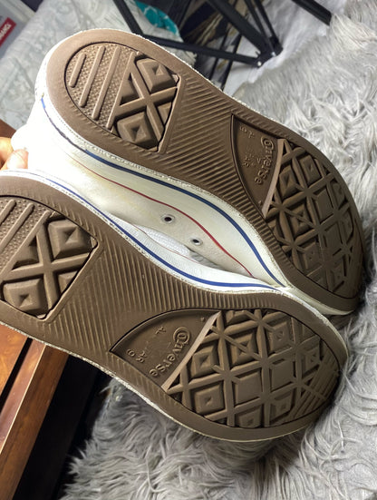 Converse High Top (42.5)