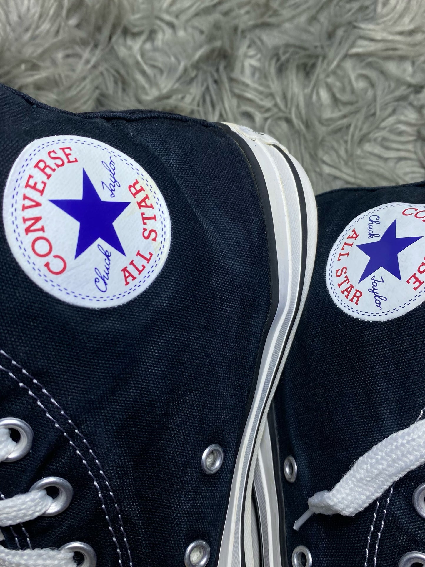 Converse High Top (41.5)