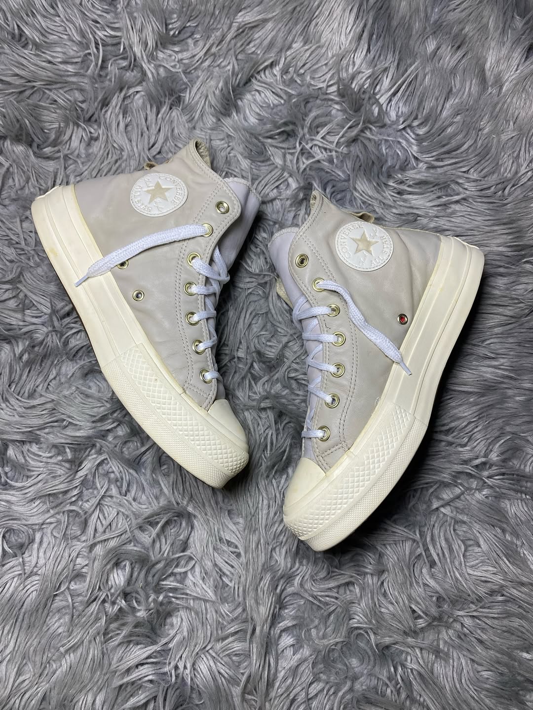 Converse High Top (40)