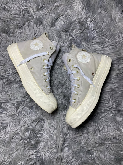 Converse High Top (40)