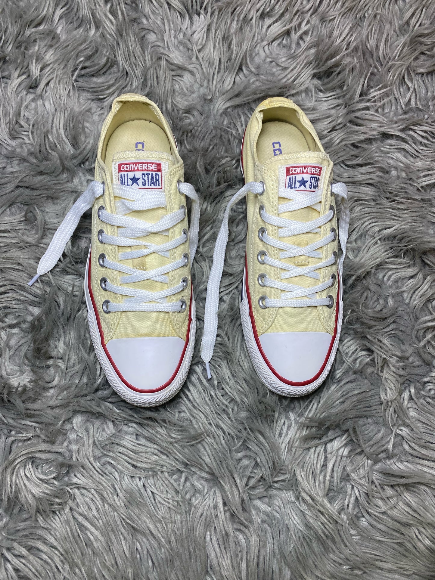 Converse Low Top (37.5)