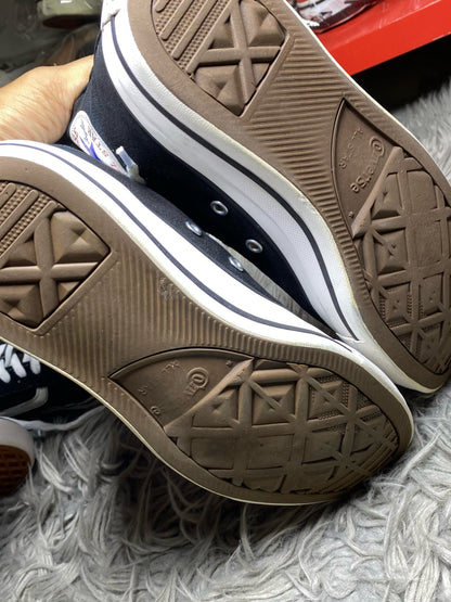 Converse High Top (39)