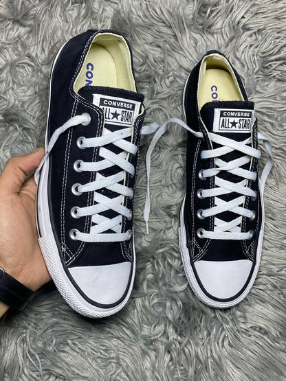 Converse Low Top (41.5)