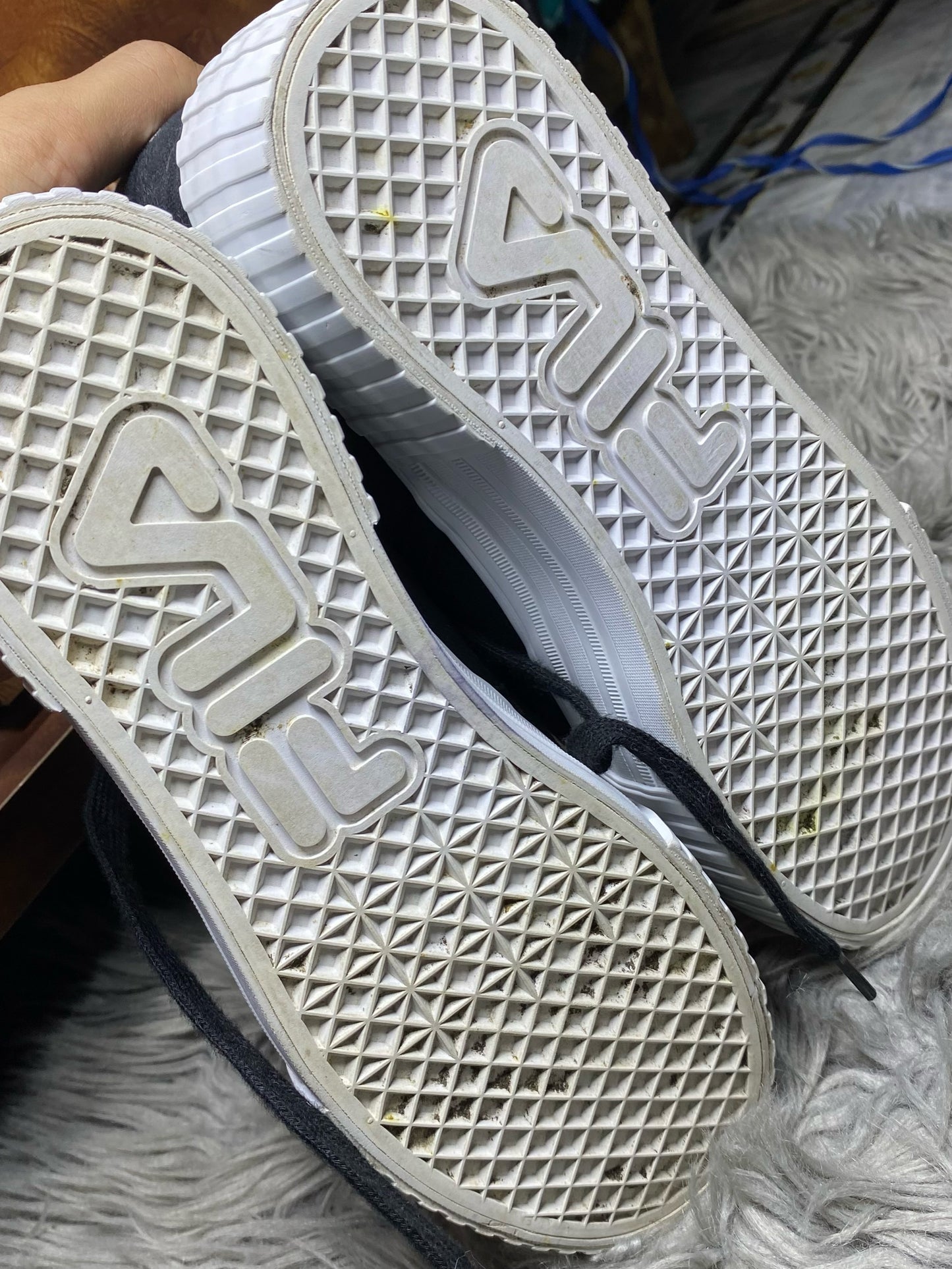 FILA Shoes Size (39)