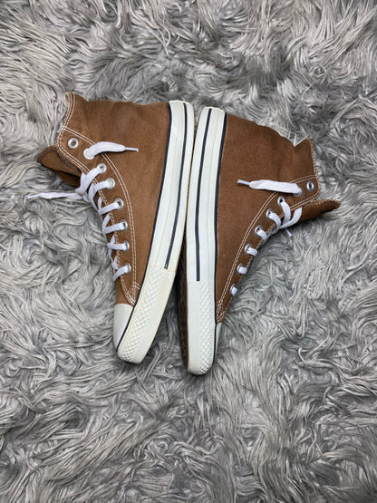 Converse High Top (41.5)