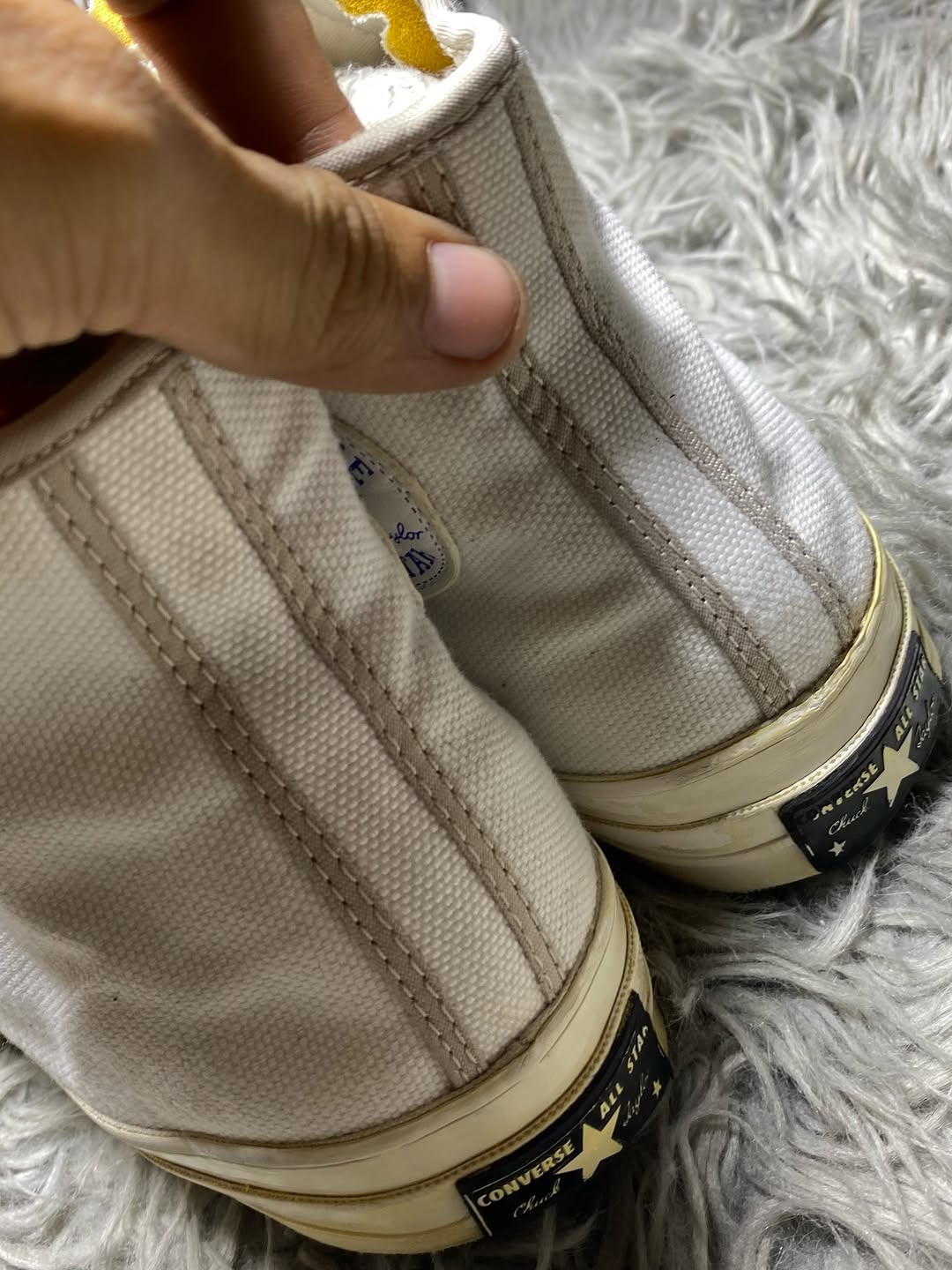 Converse High Top (42.5)