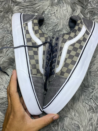 Vans Low Top (42)
