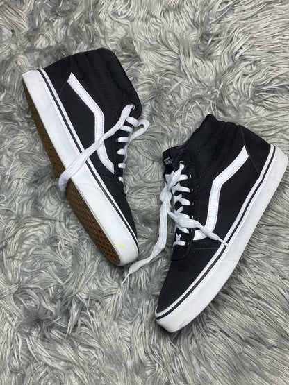 Vans High Top (39)