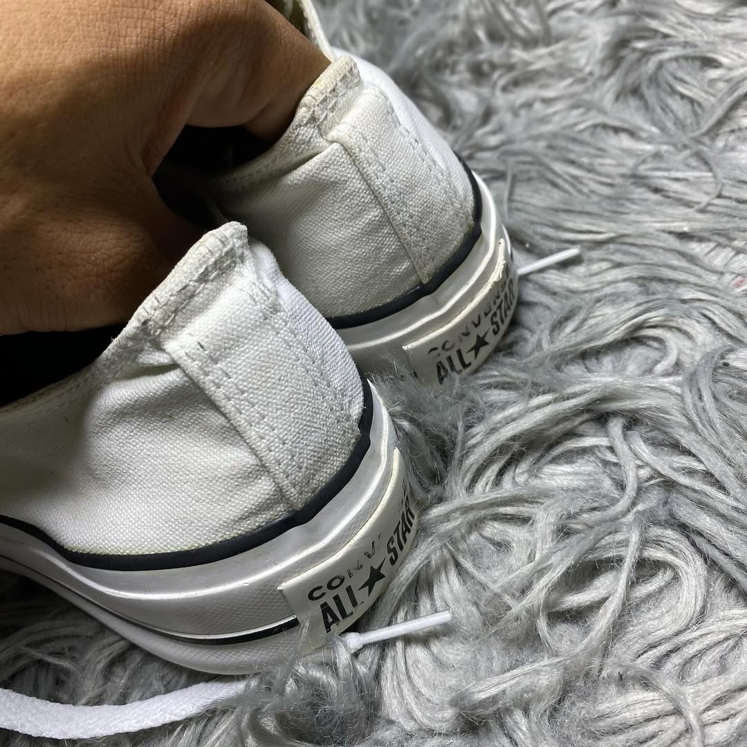 Converse Low Top (39)