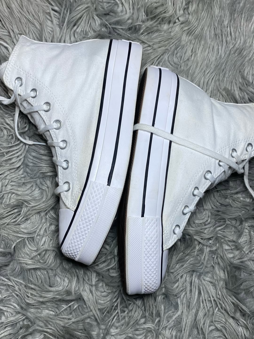 Converse High Top (39)