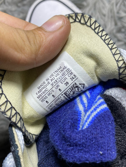 Converse High Top (39)