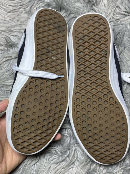 Vans Low Top (40)