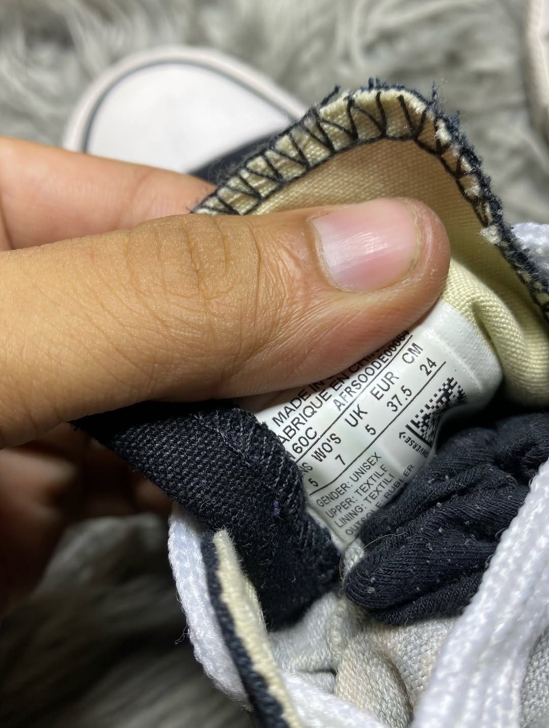 Converse High Top (37.5)