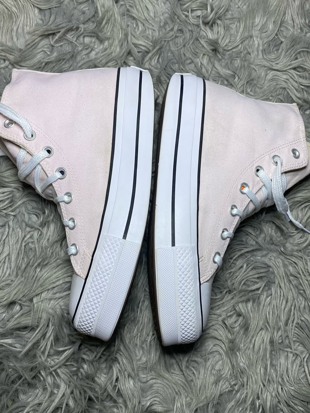 Converse High Top (40)