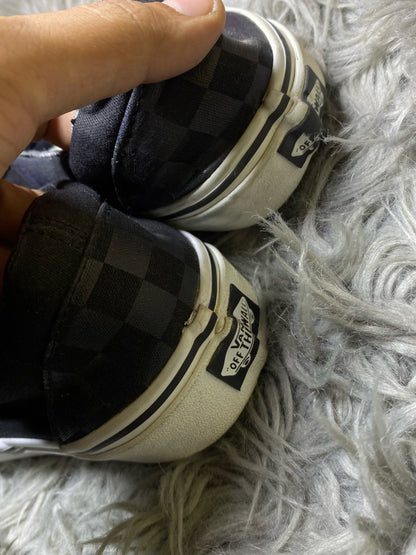 Vans Low Top (42)
