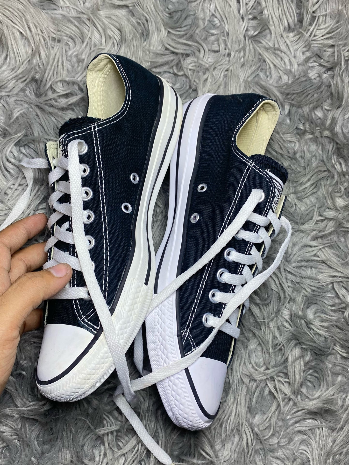 Converse Low Top (42.5)