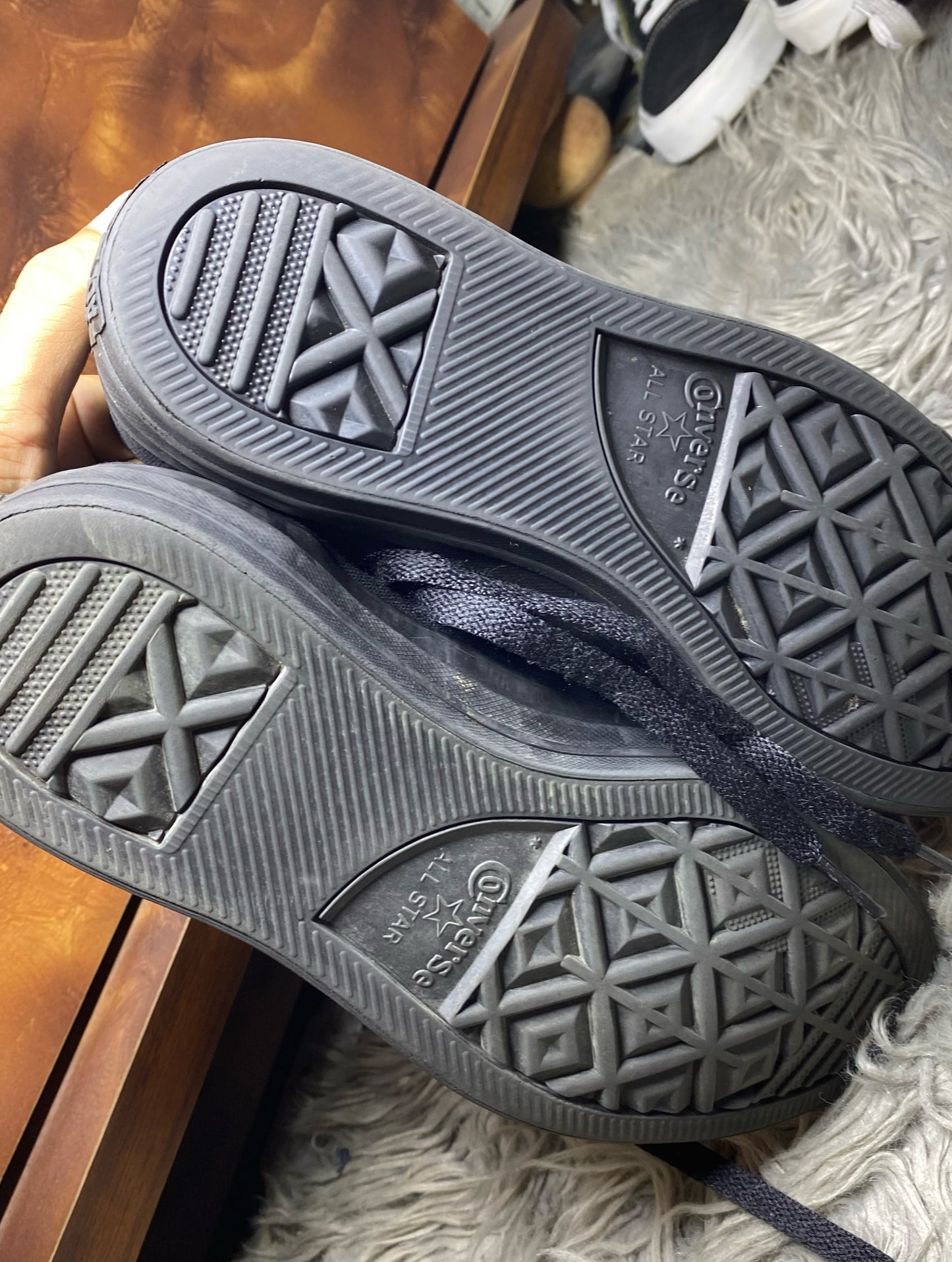Converse Low Top (41.5)