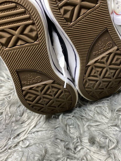 Converse Low Top (38)