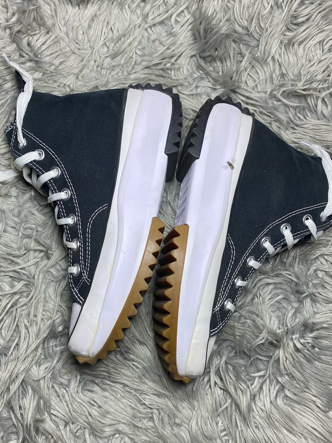 Converse High Top (38.5)