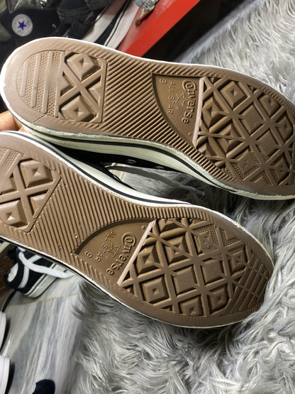 Converse High Top (42.5)
