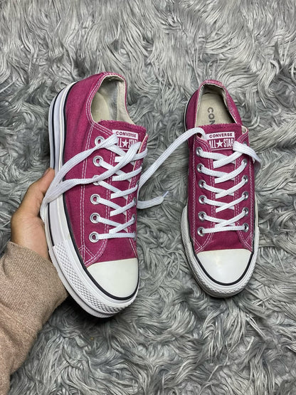 Converse Low Top (39)