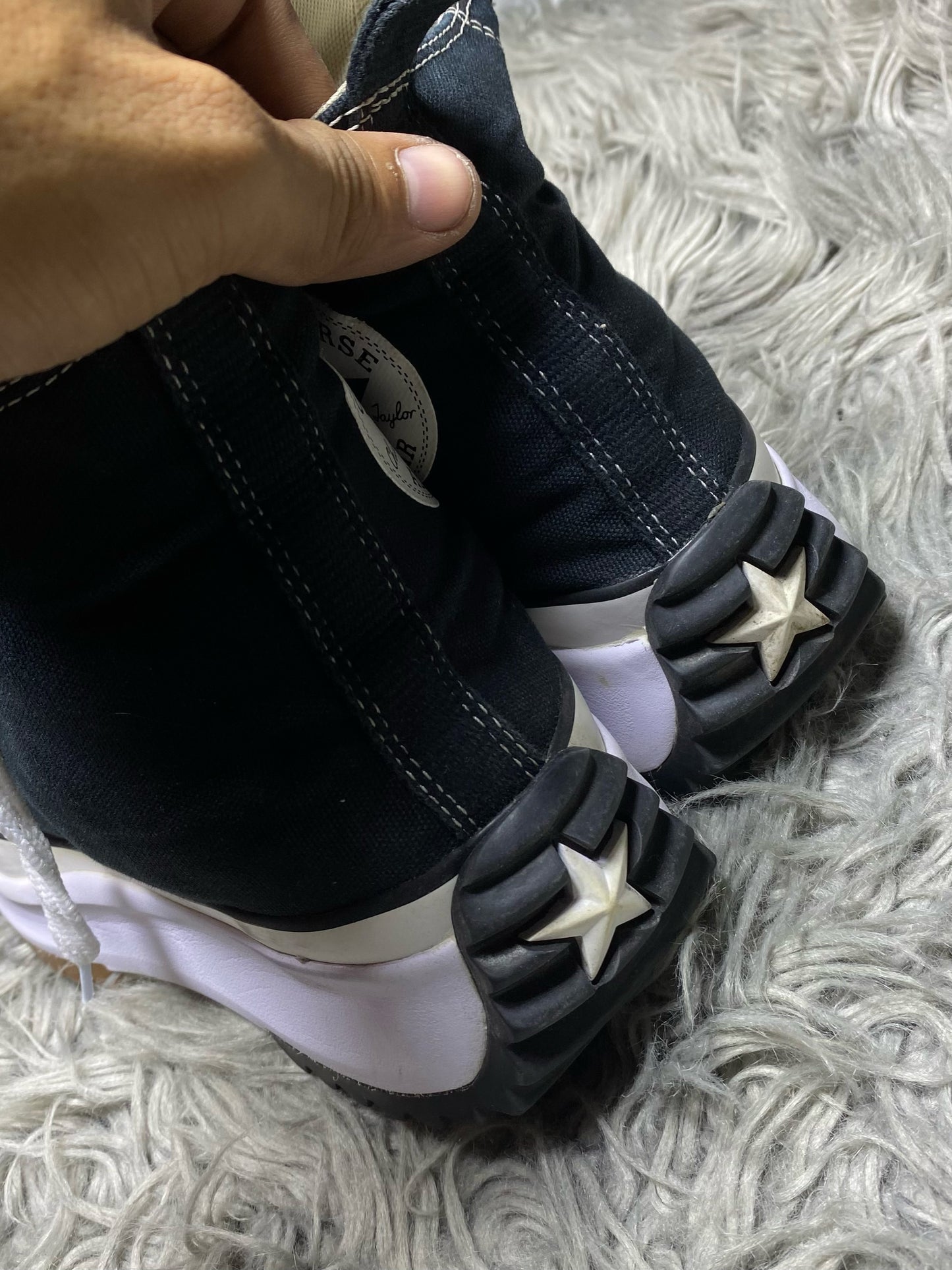 Converse High Top (40.5)