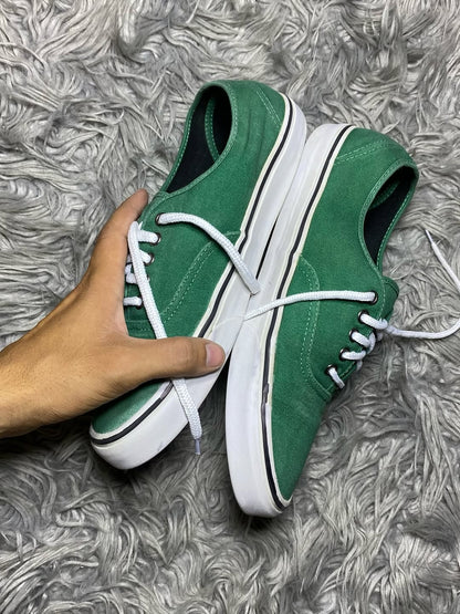 Vans Low Top (46)