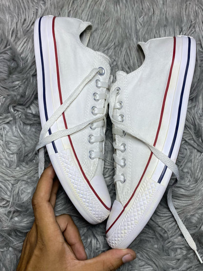 Converse Low Top (42)
