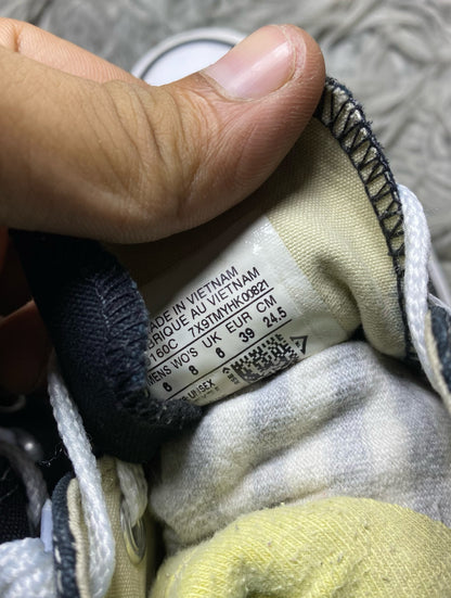 Converse High Top (39)
