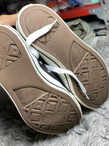 Converse Low Top (42.5)