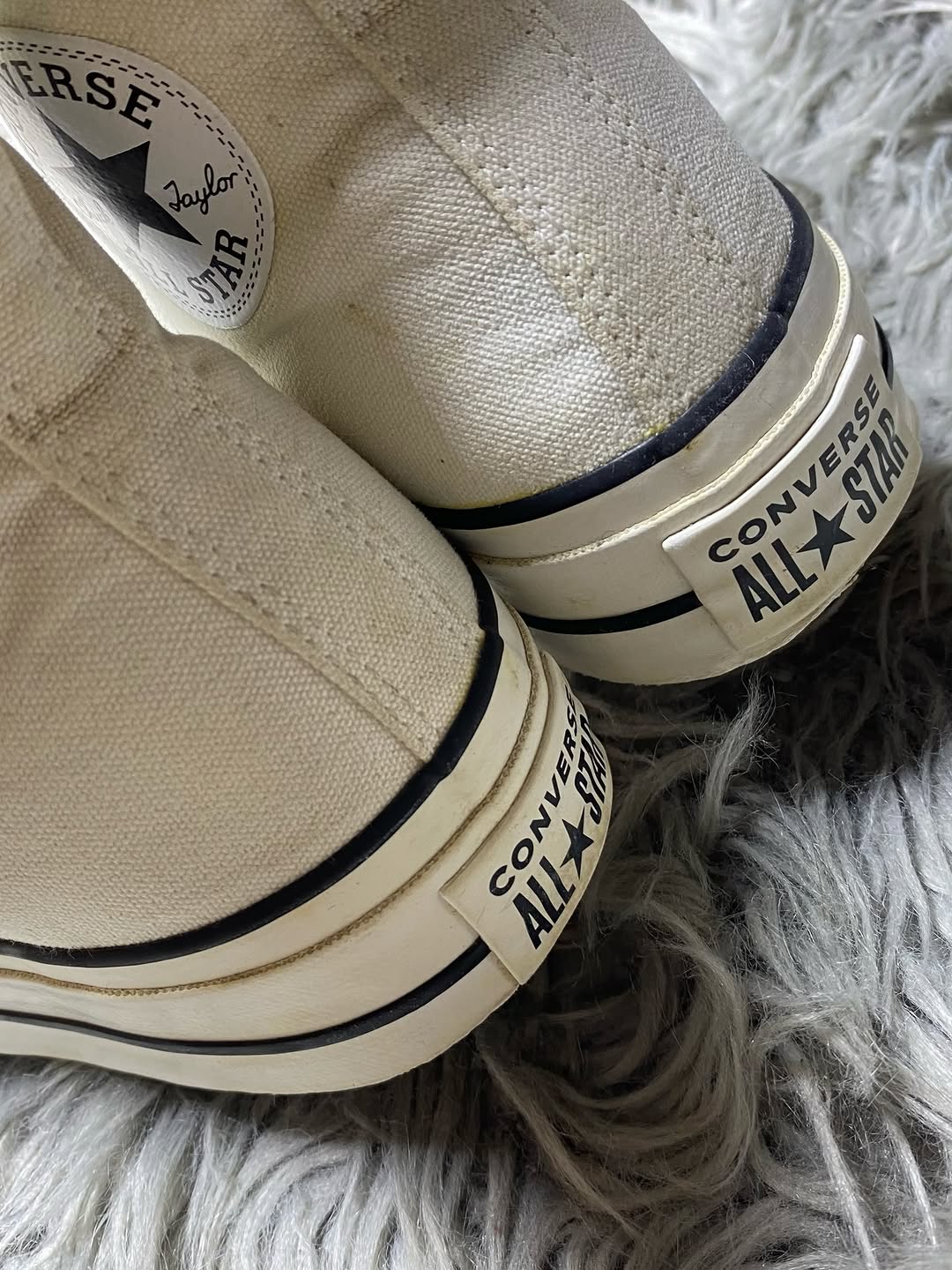 Converse High Top (39.5)