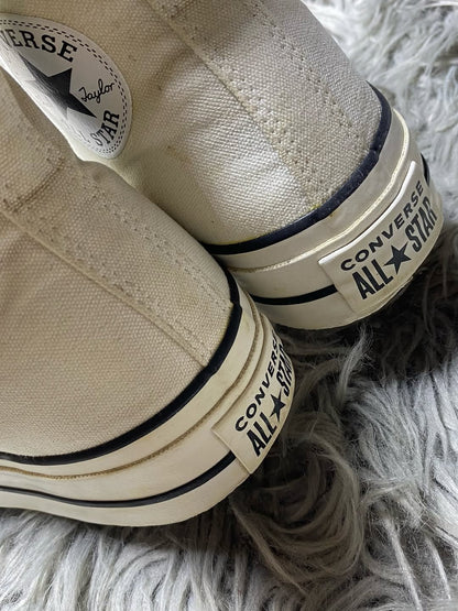 Converse High Top (39.5)