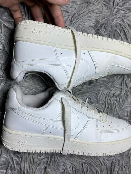 Nike Shoes Size (39)