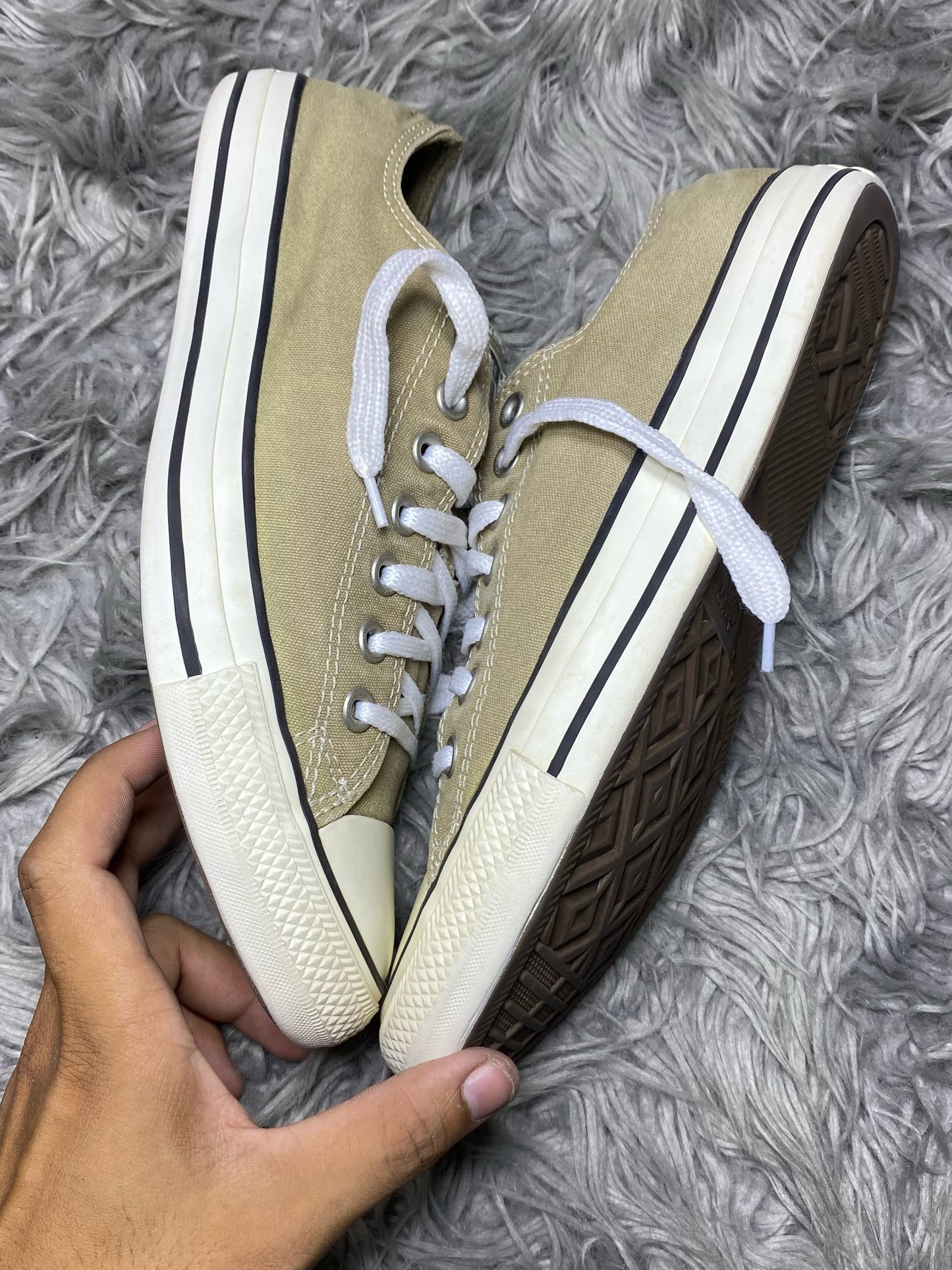Converse Low Top (42.5)