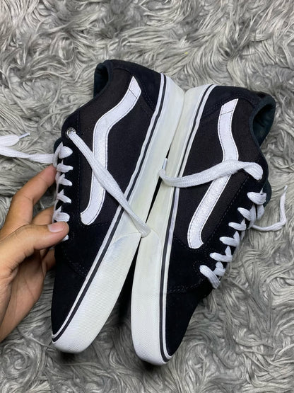 Vans Low Top (42)