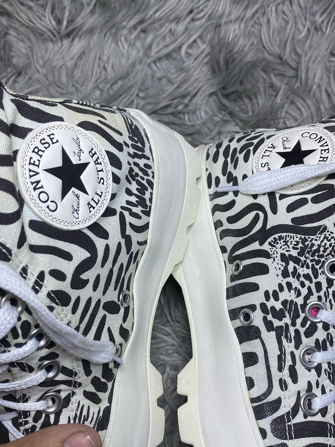 Converse High Top (39)