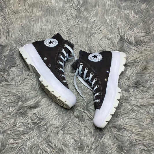 Converse High Top (37.5)