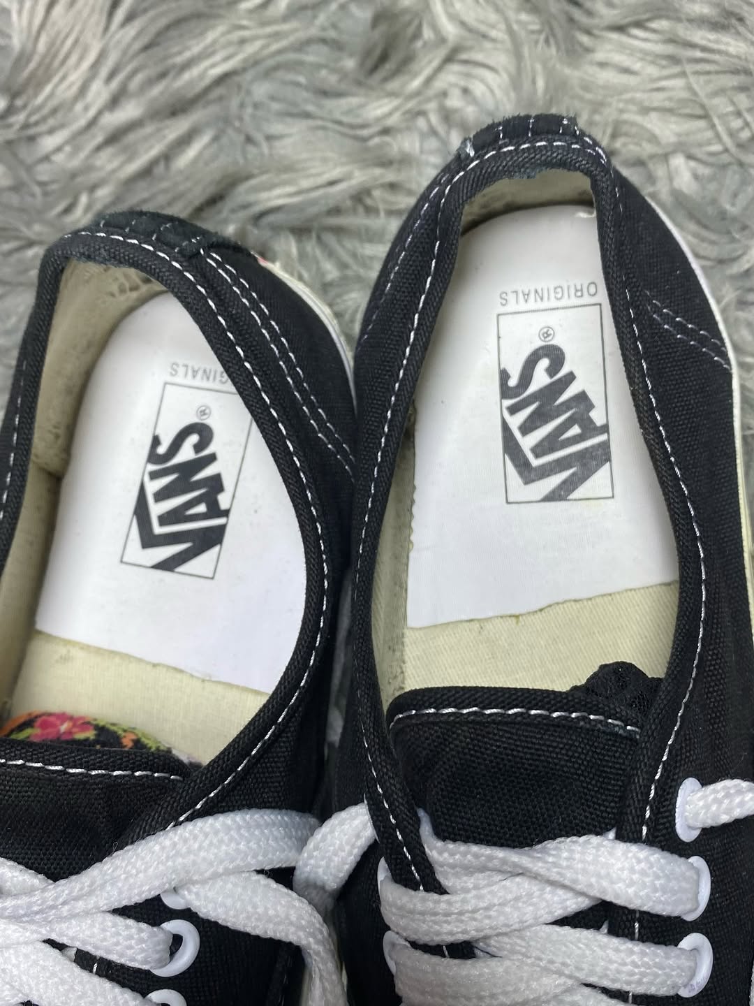 Vans Low Top (42)