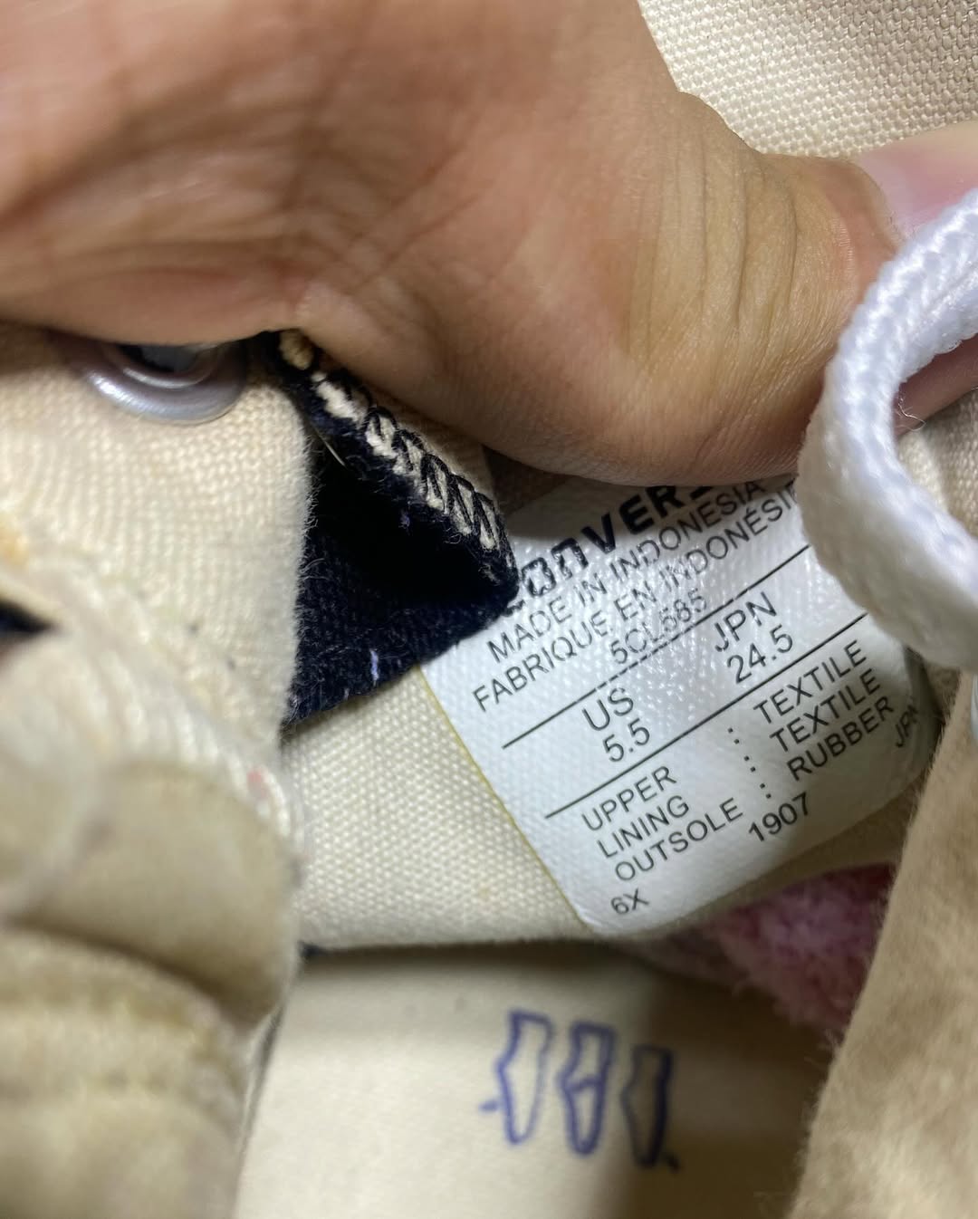 Converse High Top (38)