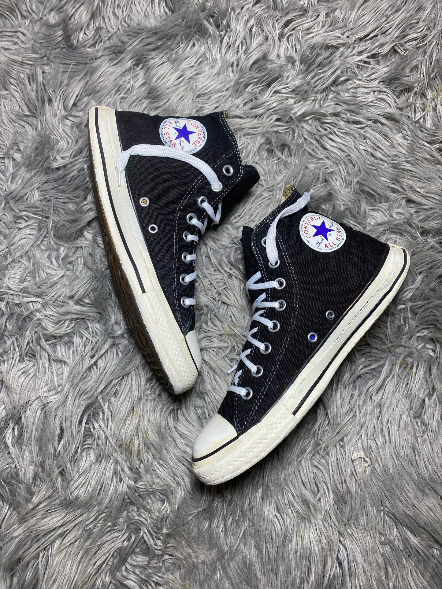 Converse High Top (42.5)