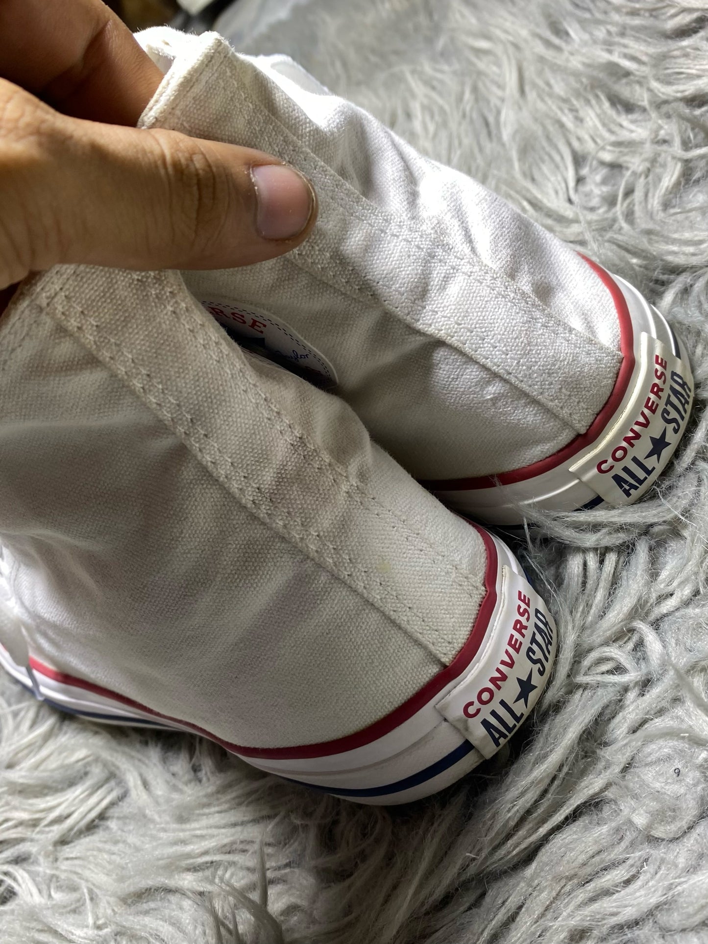 Converse High Top (42.5)