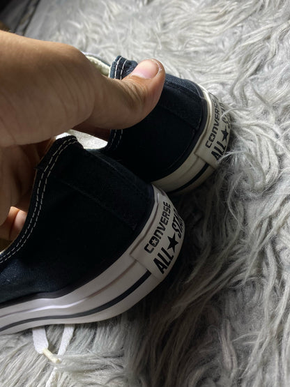 Converse Low Top (42.5)