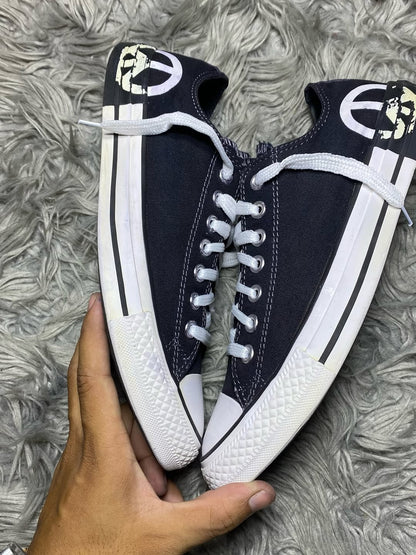 Converse Low Top (42)